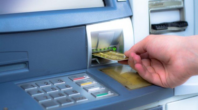 ATM'lerdeki paralar i�in 7 g�n karantina ba�lad�!