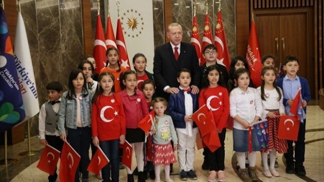 Cumhurba�kan� Erdo�an'dan 23 Nisan konu�mas�