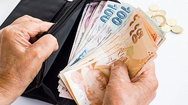 Enflasyon ve zamla �hesap� g�ncellendi: ��te yeni maa�lar!