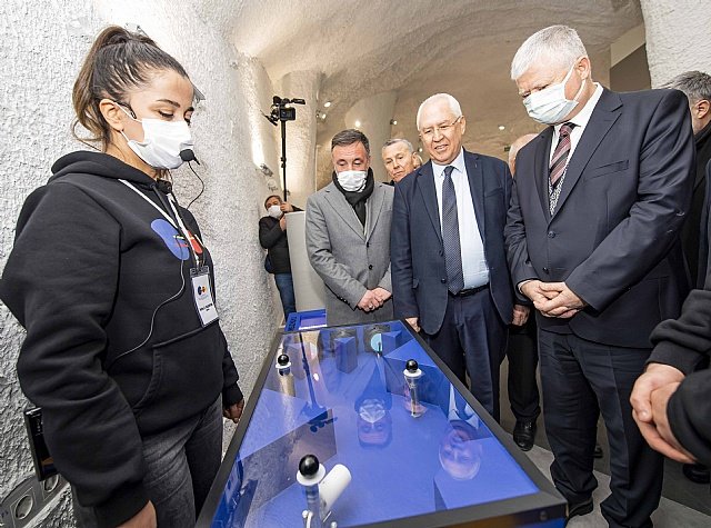 Uzay ve Havac�l�k Sergisi Nasreddin Hoca'da a��ld�